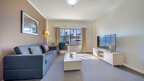 Oaks Sydney Goldsbrough Suites