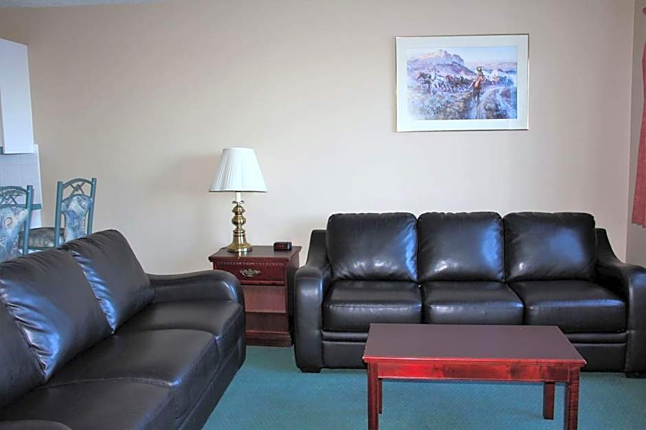 Travelodge by Wyndham Lacombe