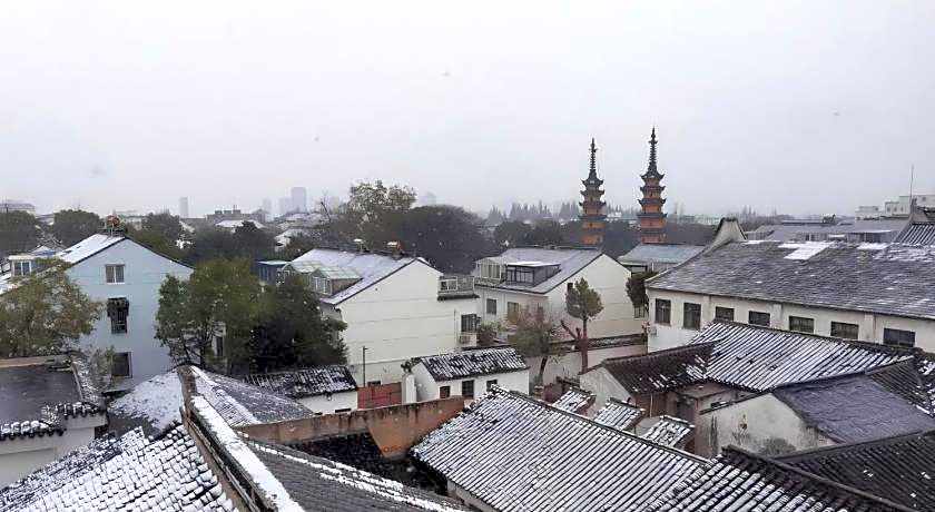 Xingle Hotel(Suzhou Guanqian Street Pingjiang Road)