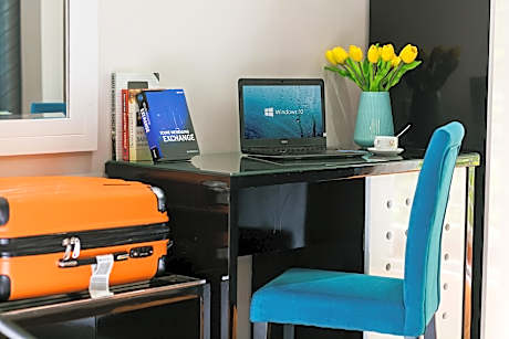 Deluxe Double Or Twin City View