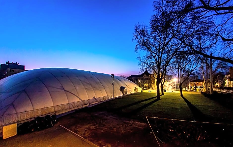 CVSE Clubház és Panzió