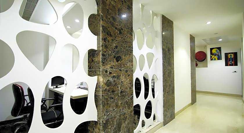 The Prime Balaji Deluxe @ New Delhi Railway Station Hotel