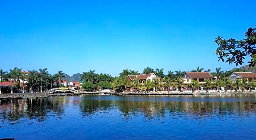 Tam Coc Holiday Hotel & Villa