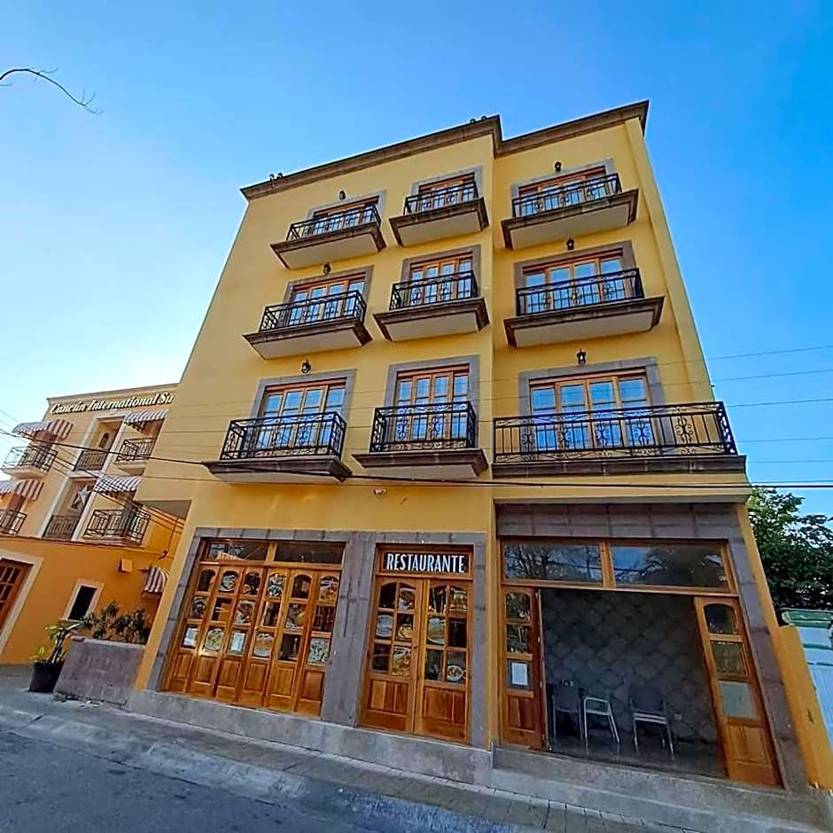 Cancun International Suites