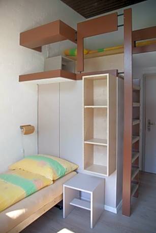 Twin Room with Shared Toilet