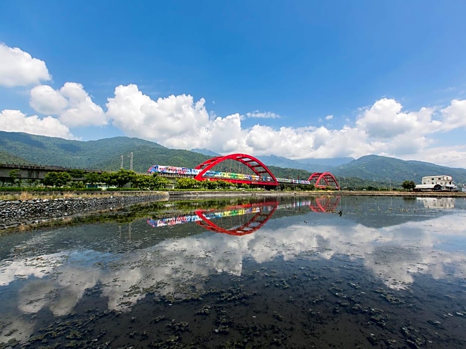 Sunshine Hot Spring B&B