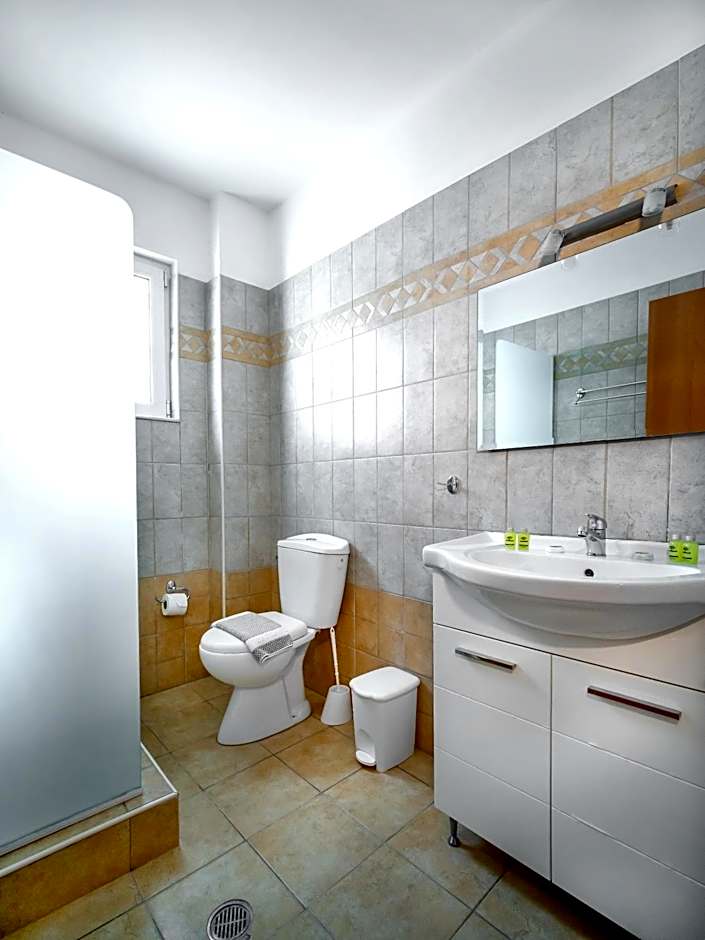 Gennadi Gardens Apartments & Villas