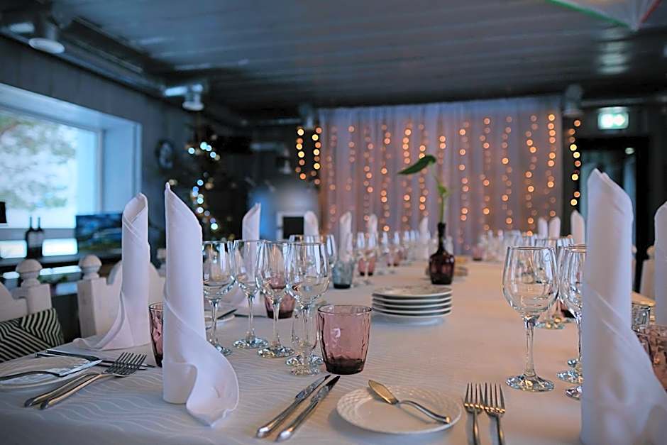 Vergi Sadam & Restoran Wirkes'