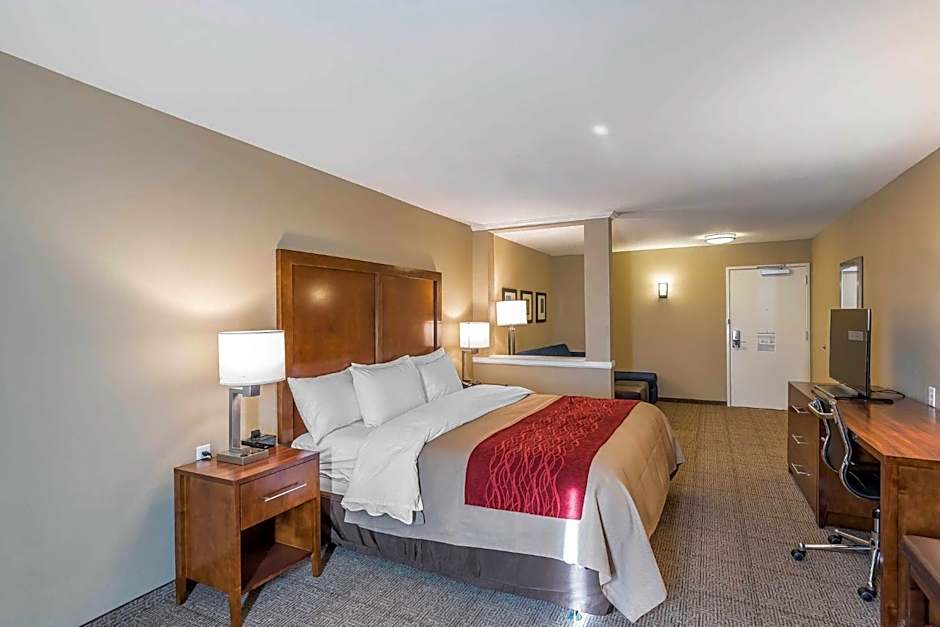 Comfort Inn & Suites Sidney I-80