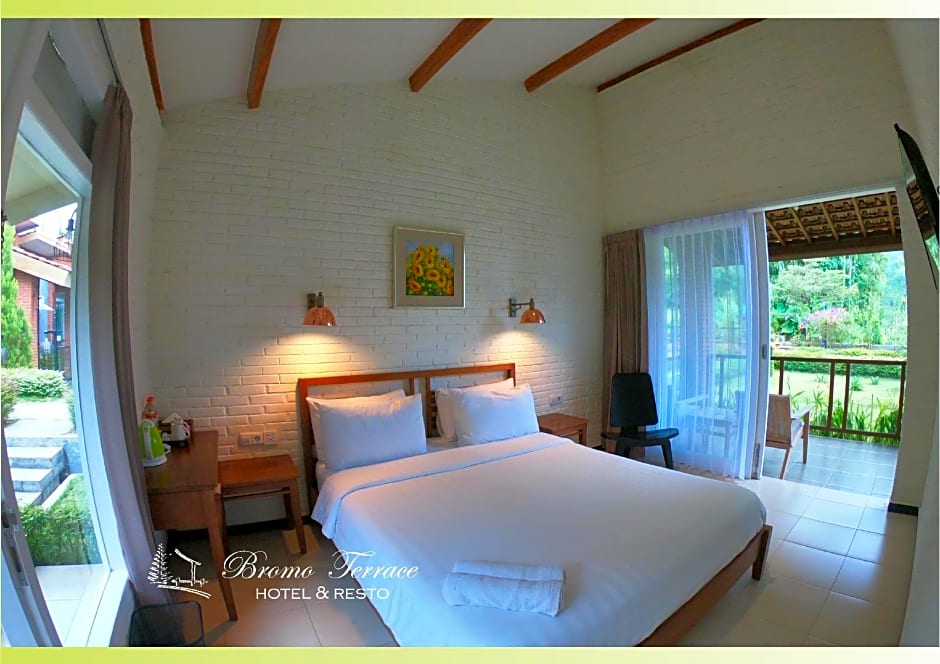 Bromo Terrace Hotel