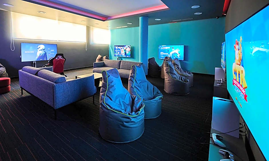 Aminess Maestral Hotel