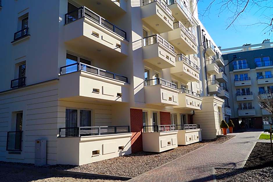 Osiedle Cesarskie Apartamenty - Parking - Apartamenty Bryza