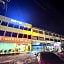 Southern Tip Hotel - City & 100m walk to McDonald's & FREE DOBI