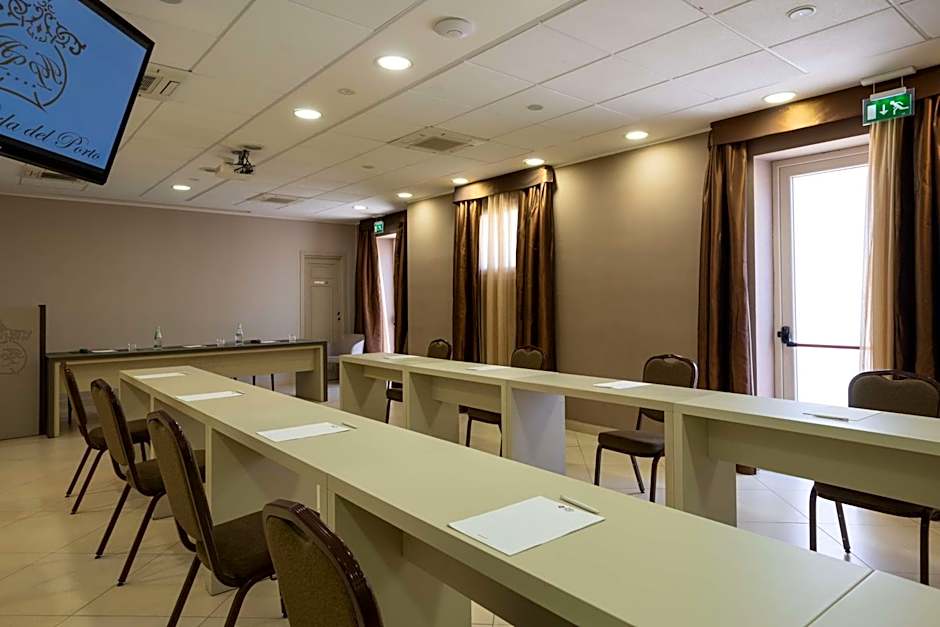 Best Western Plus Hotel Perla Del Porto