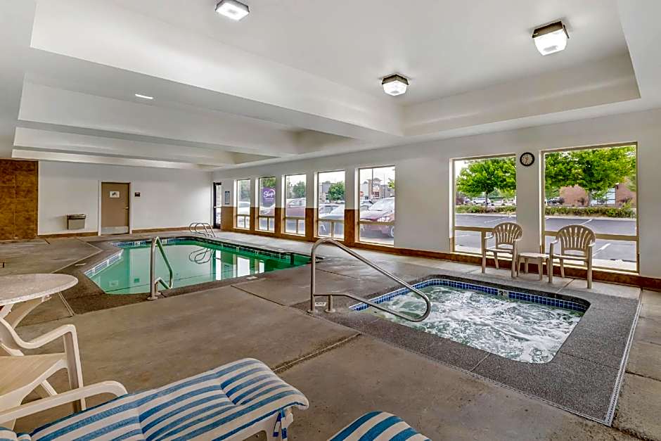 Sleep Inn & Suites Redmond