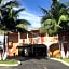 Paradise Inn & Suites