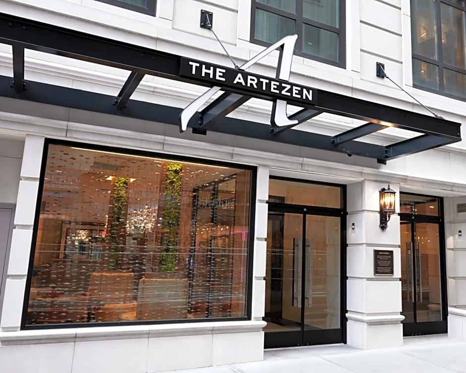 Artezen Hotel