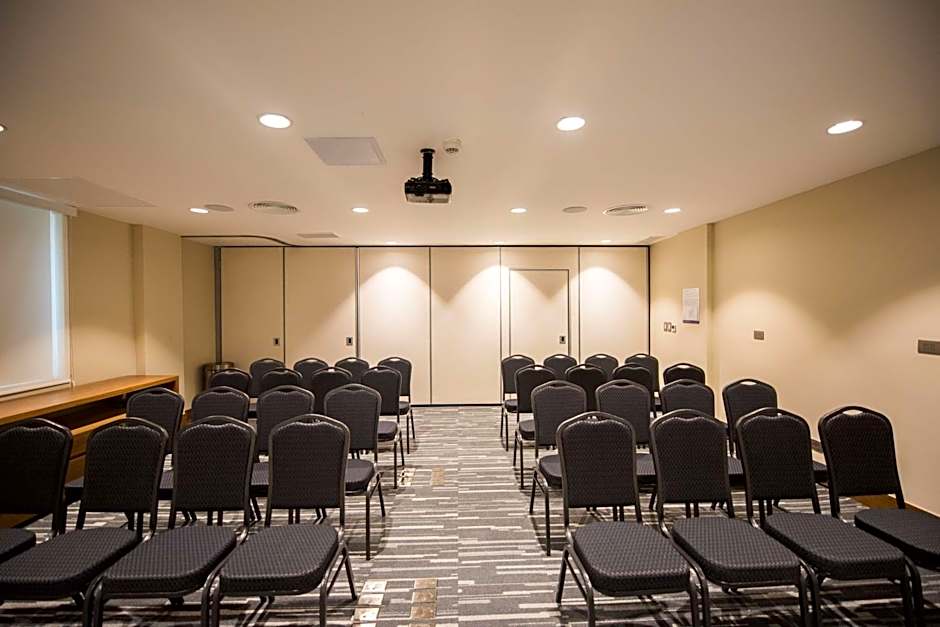 Hampton Inn By Hilton Santo Domingo Airport