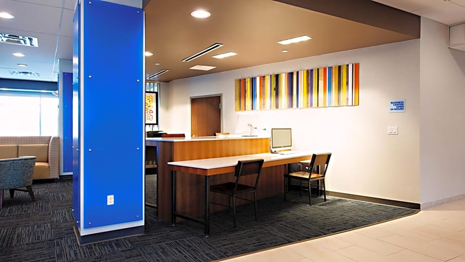 Holiday Inn Express & Suites Houston SW - Sharpstown By IHG
