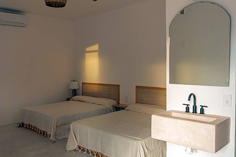 La Punta Rooms