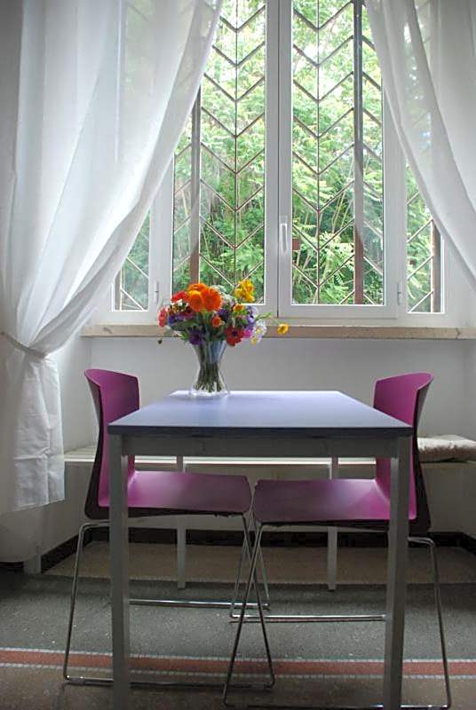 Maison Colosseo (Via dei Querceti 24)