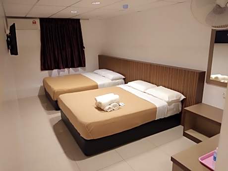 Queen Room with Two Queen Beds