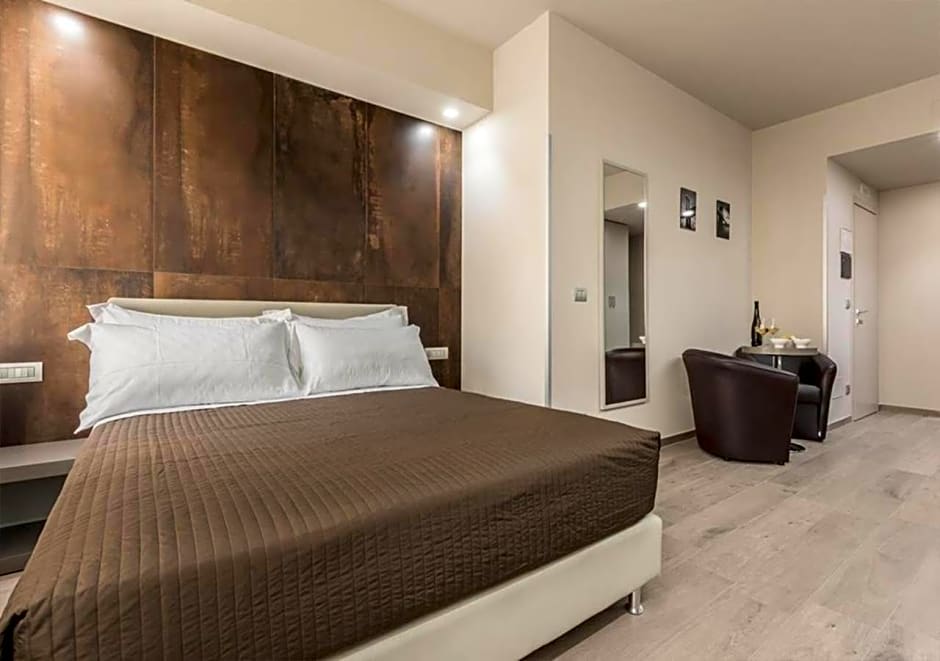 Astoria Deluxe rooms