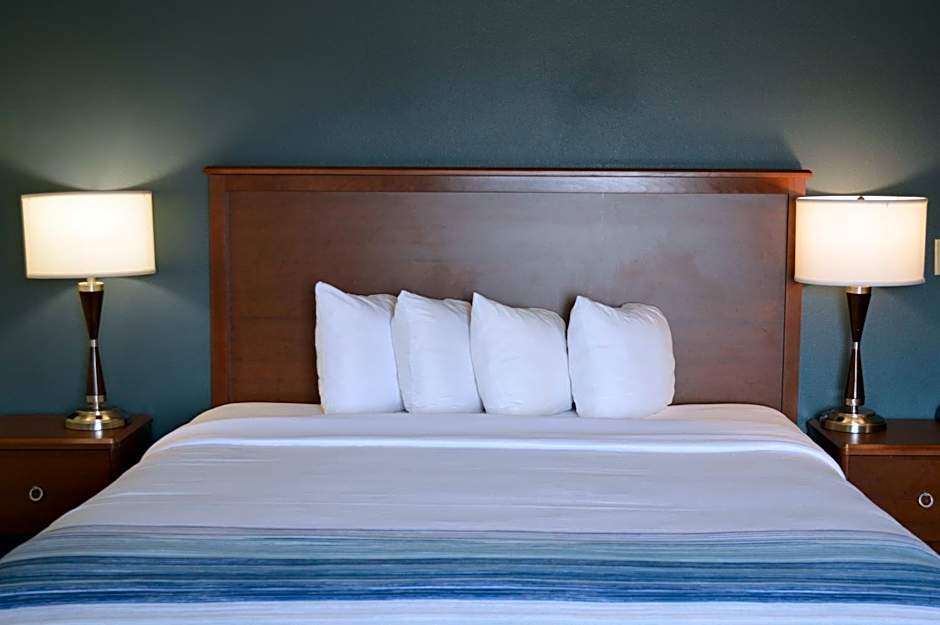 AmericInn by Wyndham Spencer