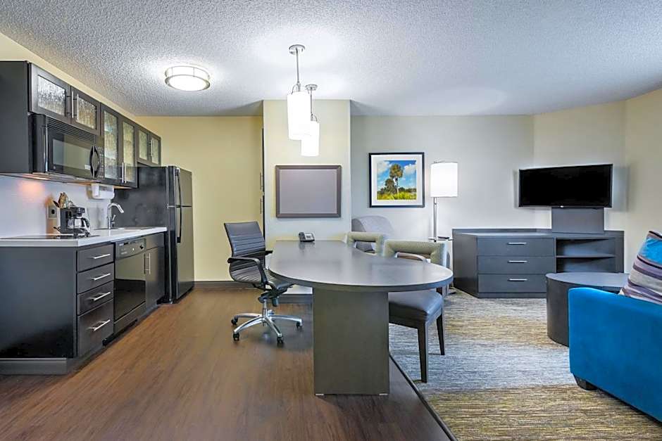Candlewood Suites Lake Mary By IHG