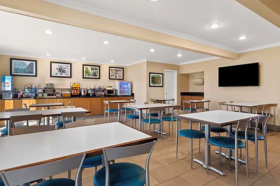 Best Western Date Tree Hotel