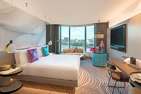 King Room with River View - Spectacular King