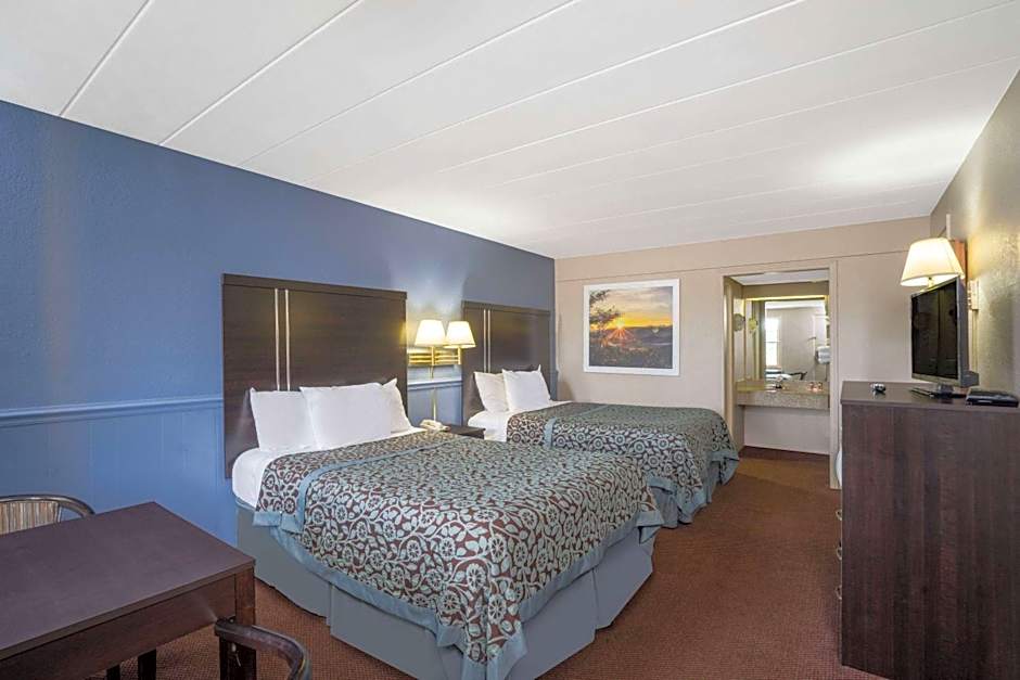 Days Inn by Wyndham Lincolnton