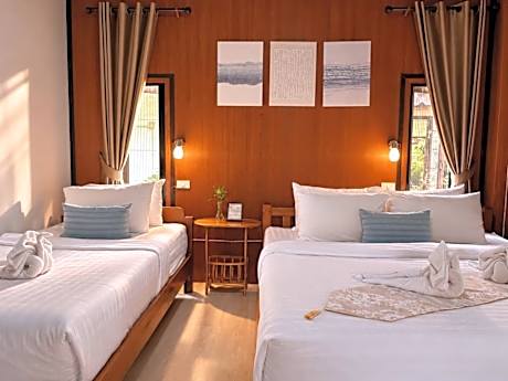 Comfort Triple Room