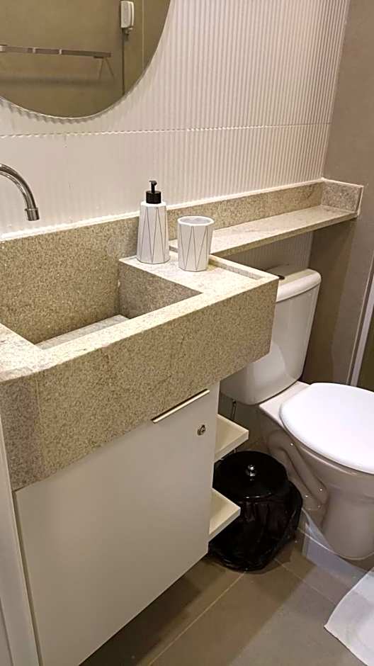 Flat com Rooftop à 100metros das Piscinas Naturais