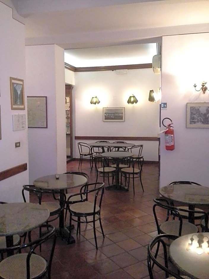 Albergo Italia di Nardi Renzo & C Snc