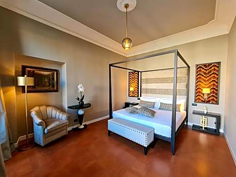 Three-Bedroom Apartment Annex