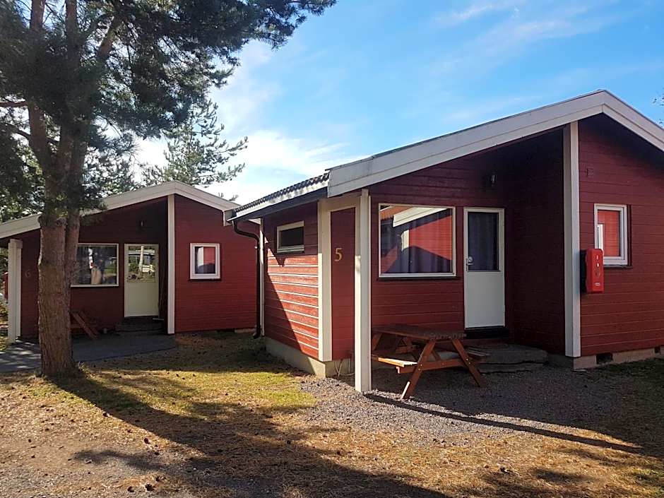2 Bedroom Bungalow — 4 fotoğraftan 1. fotoğraf