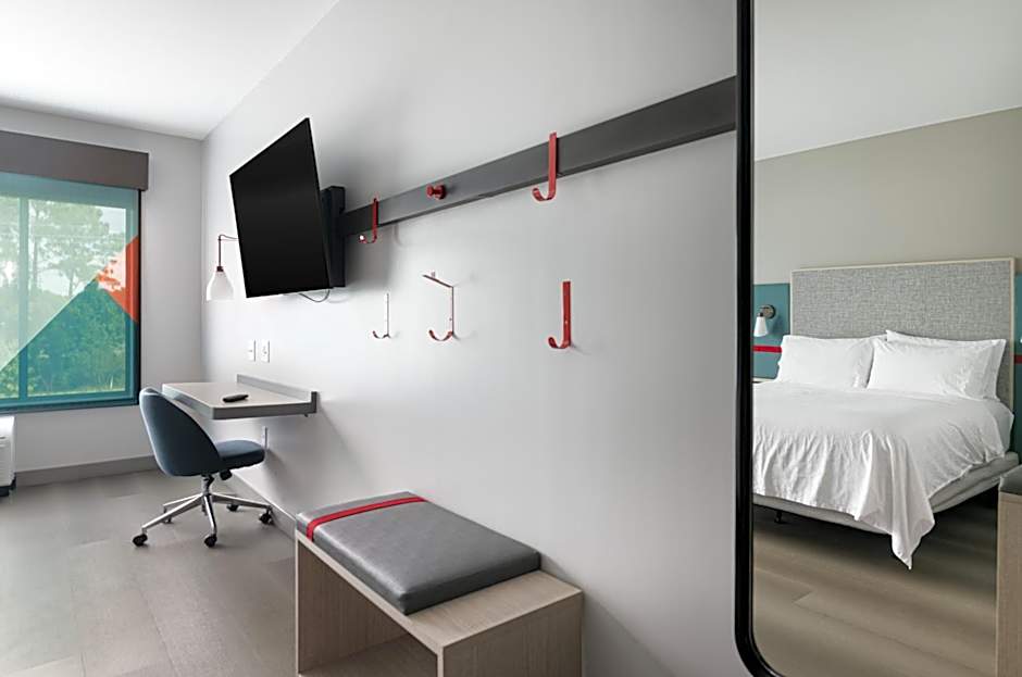 avid hotel Summerville By IHG