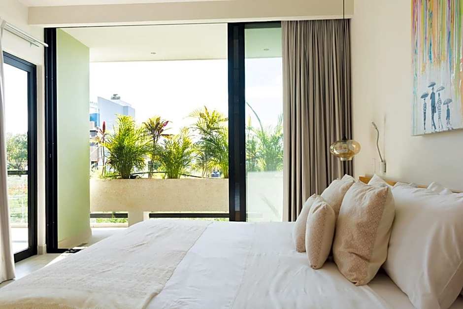 Opal Suites Apartments