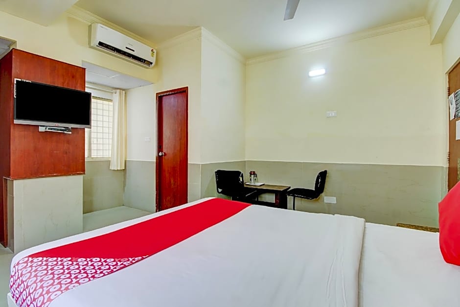 Super Hotel O NAR Comforts Near KSR Railway station