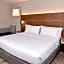 Holiday Inn Express & Suites St. Petersburg - Madeira Beach