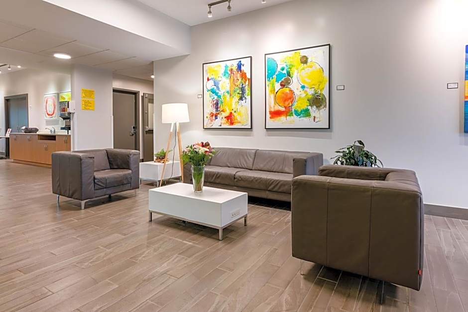 Super 8 by Wyndham Winnipeg East MB