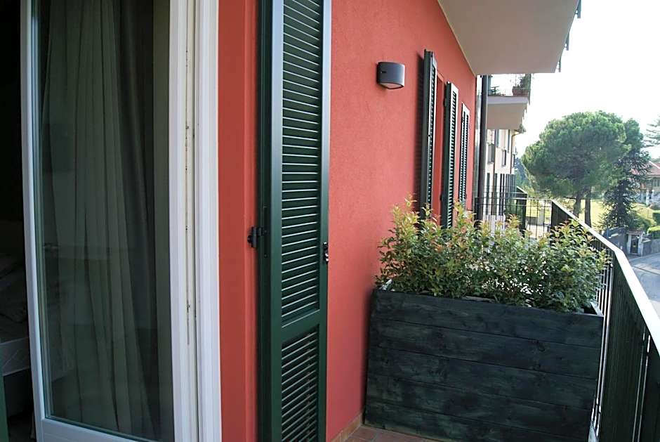 Daman Rooms & Breakfast