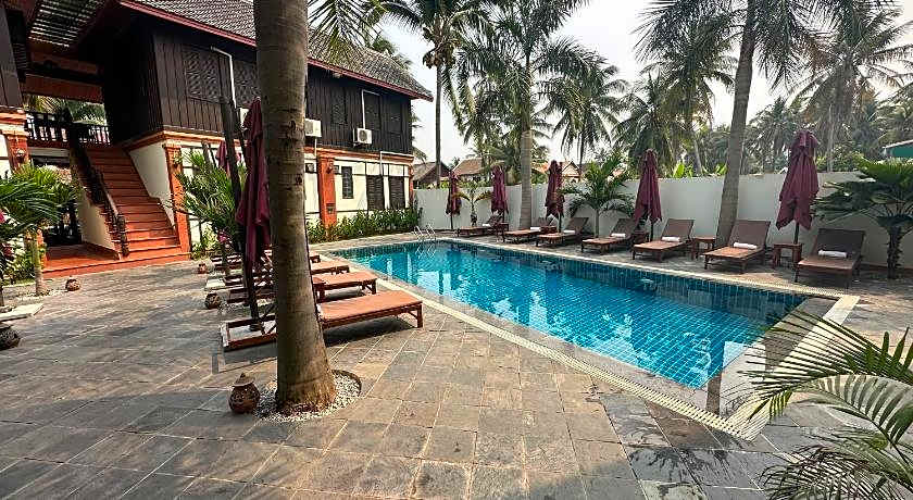 villa mahasok hotel