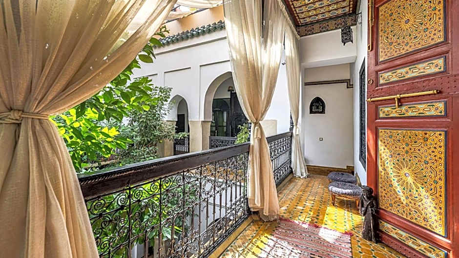 Riad ABBASSIA Marrakech Première - Authentic Medina Experience