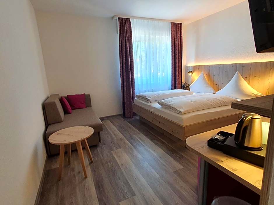 Hotel Neuenburger Hof