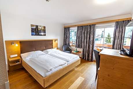 Triple Room with Balcony