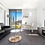 City Harbour Apartments