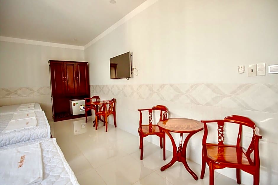 Phu Hong Hotel