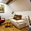 Hotel Pok Garni